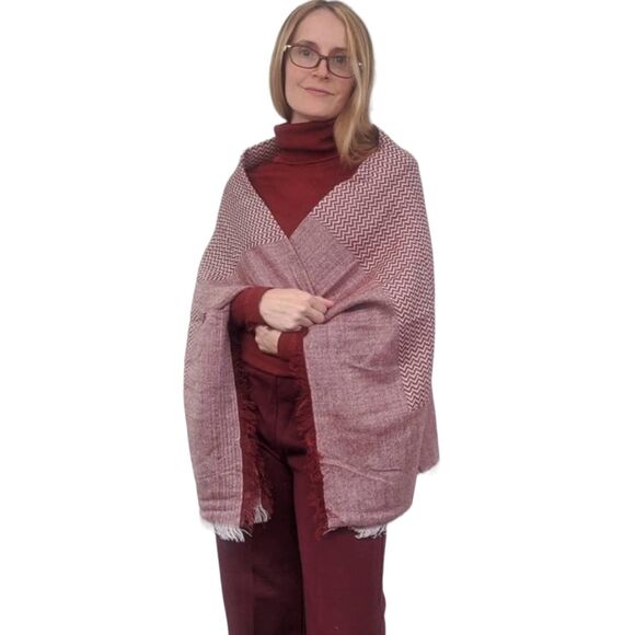 70s Vintage Chevron Shawl Burnt Sienna Wrap Thin Acrylic Autumn - Picture 2 of 7